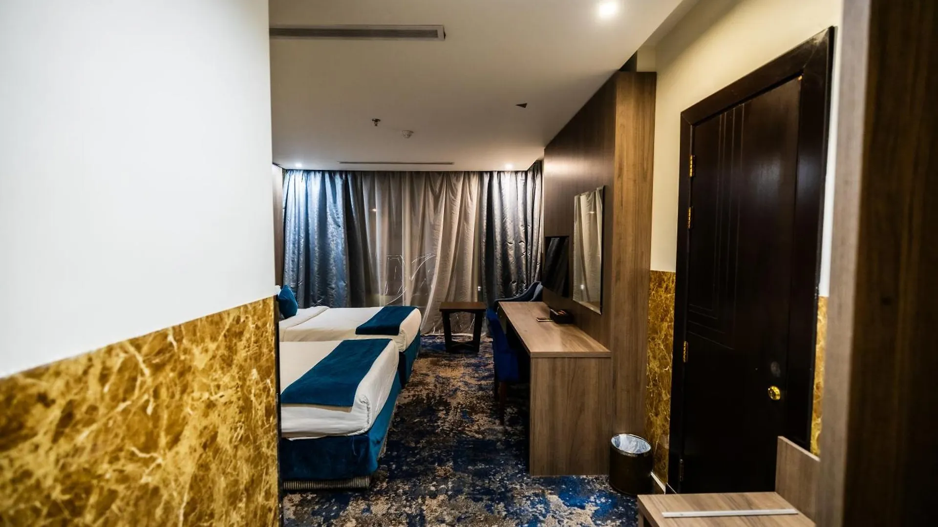 Mora Hotel By Pioneer Dżedda