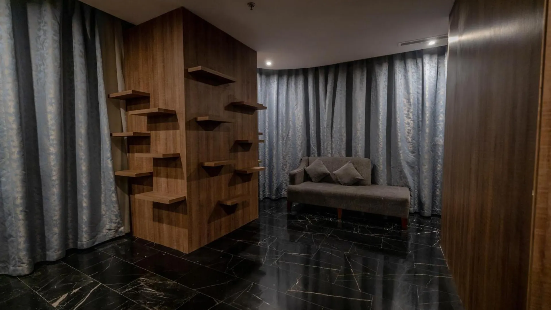 Mora Hotel By Pioneer Jeddah Saudi Arabia