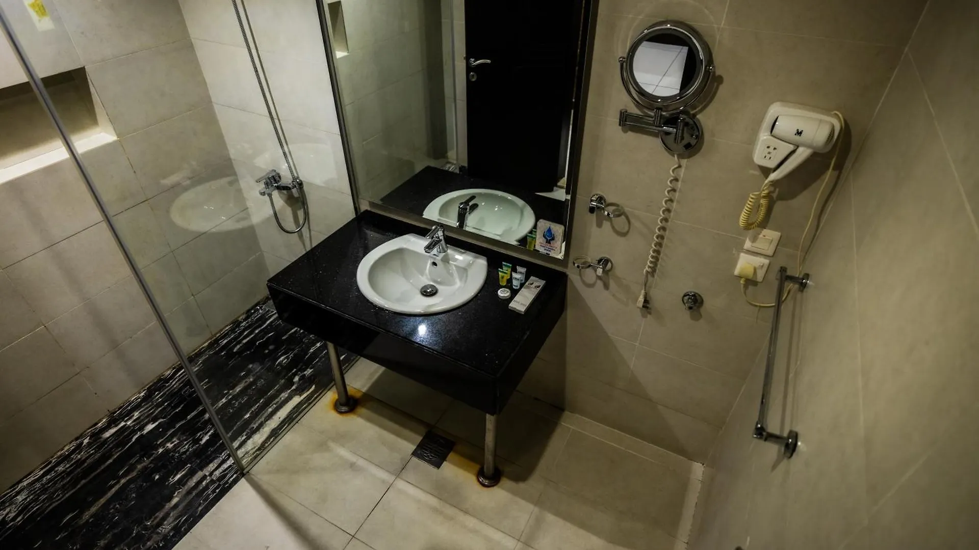 Mora Hotel By Pioneer Jeddah
