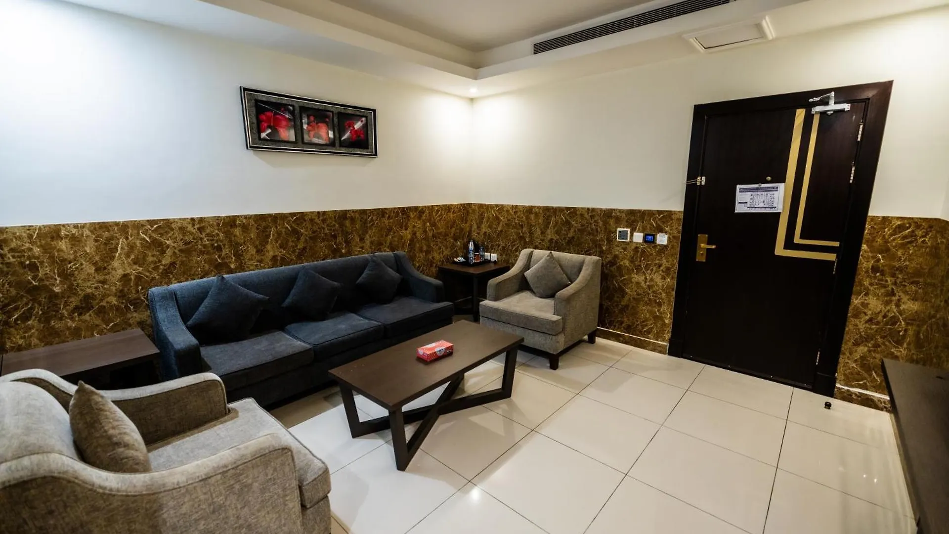 Mora Hotel By Pioneer Jeddah